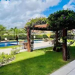 Apartamento com 2 quartos próximo aCastelão Arena