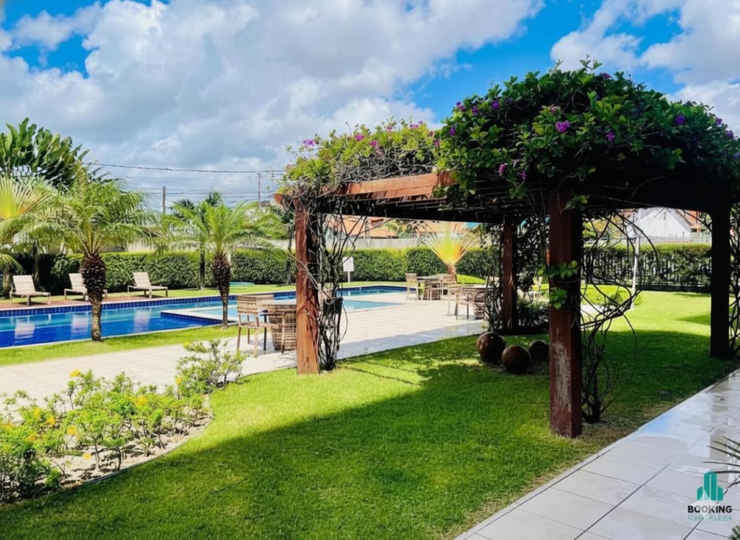 Com 2 Quartos Próximo Acastelão Arena Fortaleza (Ceara)